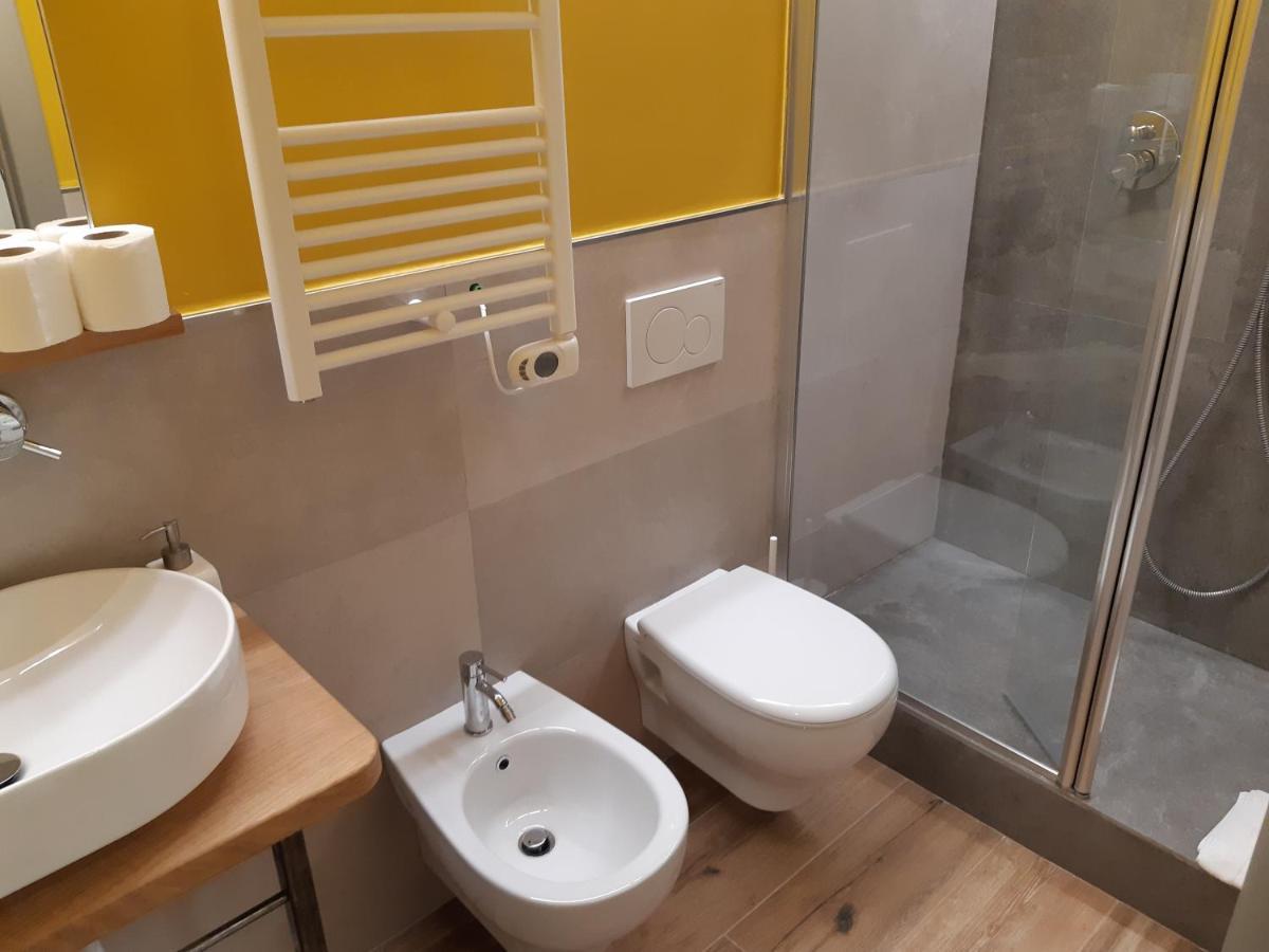 Il Giardino Di Elettra - Freeparking Apart otel Cenova Dış mekan fotoğraf